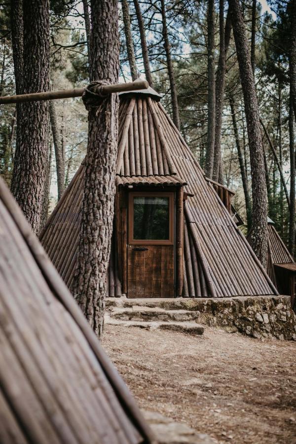 מלון Mombeltrán Glamping The Teepee מראה חיצוני תמונה